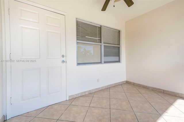 300 Layne Blvd 311, Hallandale Beach, FL 33009