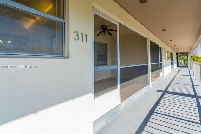 300 Layne Blvd 311, Hallandale Beach, FL 33009
