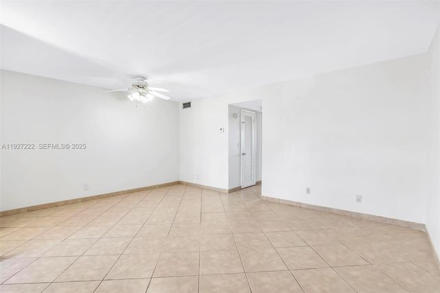 300 Layne Blvd 311, Hallandale Beach, FL 33009