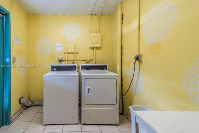 300 Layne Blvd 311, Hallandale Beach, FL 33009