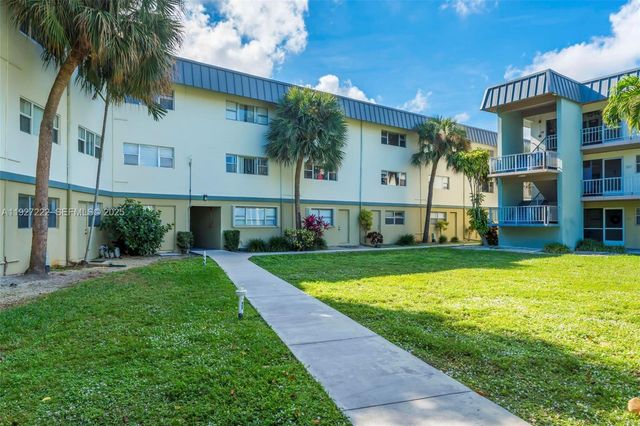 300 Layne Blvd 311, Hallandale Beach, FL 33009