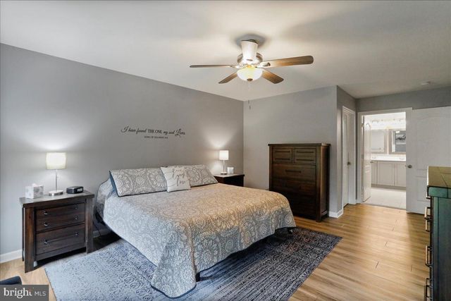 154 STAGER AVE, Falling Waters, WV 25419