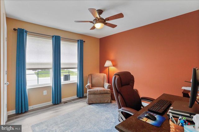 154 STAGER AVE, Falling Waters, WV 25419