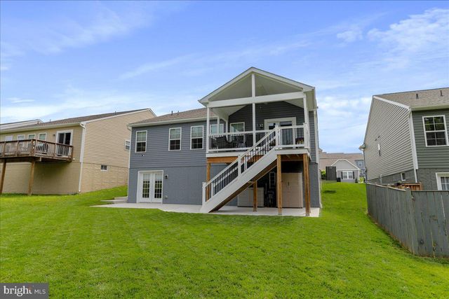 154 STAGER AVE, Falling Waters, WV 25419