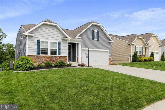 154 STAGER AVE, Falling Waters, WV 25419