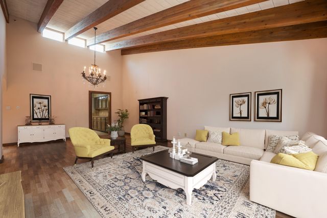 1509 Plaza Encantada NW, Albuquerque, NM 87107