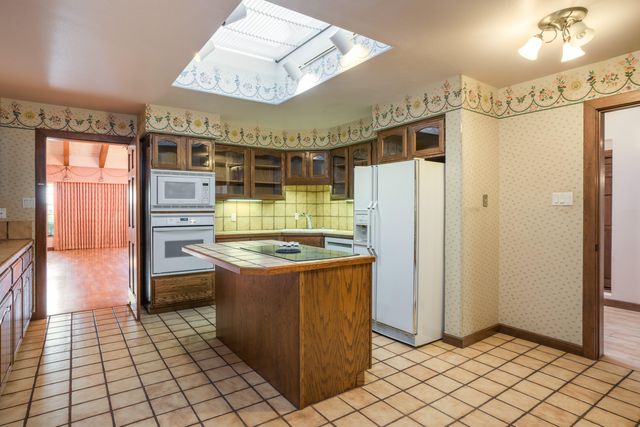 1509 Plaza Encantada NW, Albuquerque, NM 87107