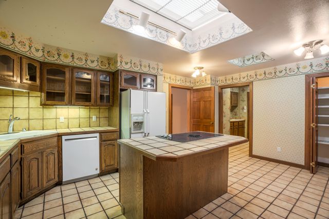 1509 Plaza Encantada NW, Albuquerque, NM 87107