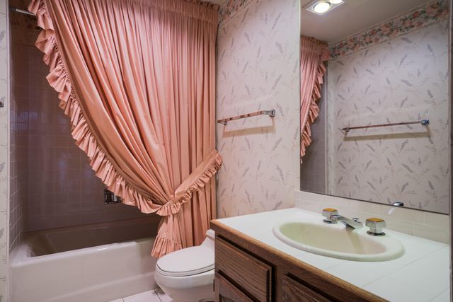 1509 Plaza Encantada NW, Albuquerque, NM 87107