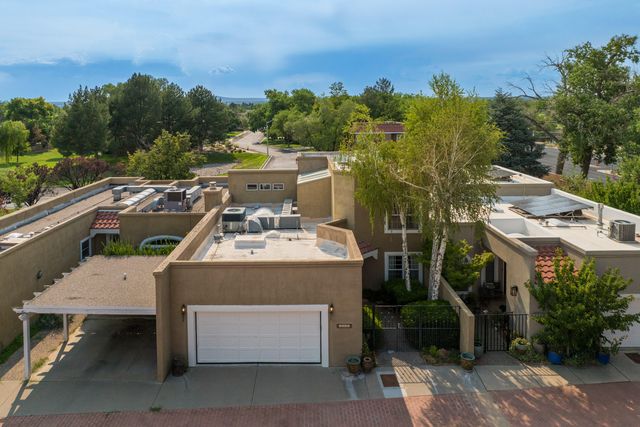 1509 Plaza Encantada NW, Albuquerque, NM 87107