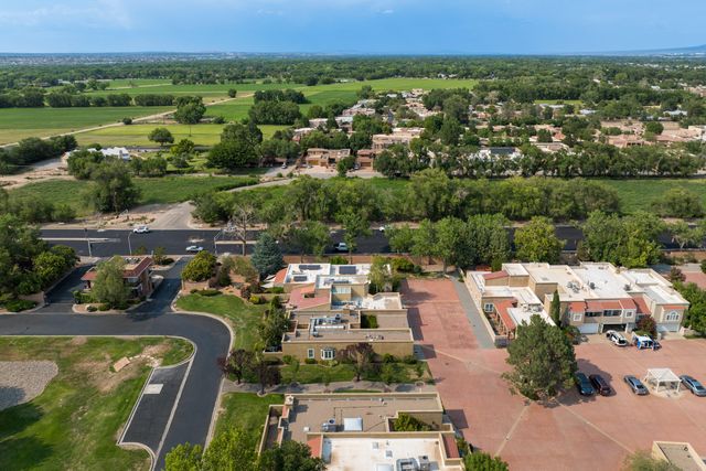 1509 Plaza Encantada NW, Albuquerque, NM 87107