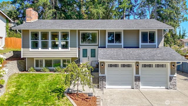 6109 50 St Court W, University Place, WA 98467