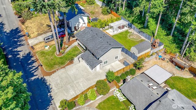 6109 50 St Court W, University Place, WA 98467