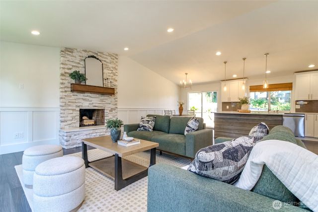 6109 50 St Court W, University Place, WA 98467