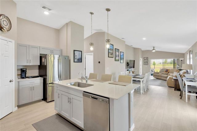 5492 SUMMER SUNSET DRIVE, Apollo Beach, FL 33572