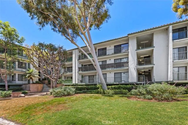 7215 Apricot, Irvine, CA 92618