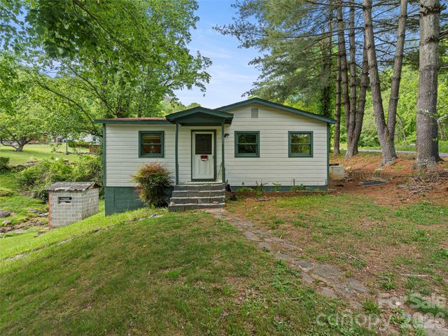 1669 Fisher Creek Road, Sylva, NC 28779