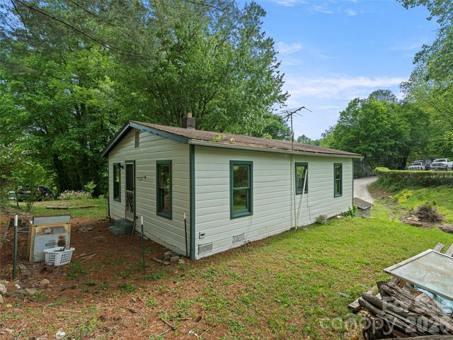 1669 Fisher Creek Road, Sylva, NC 28779