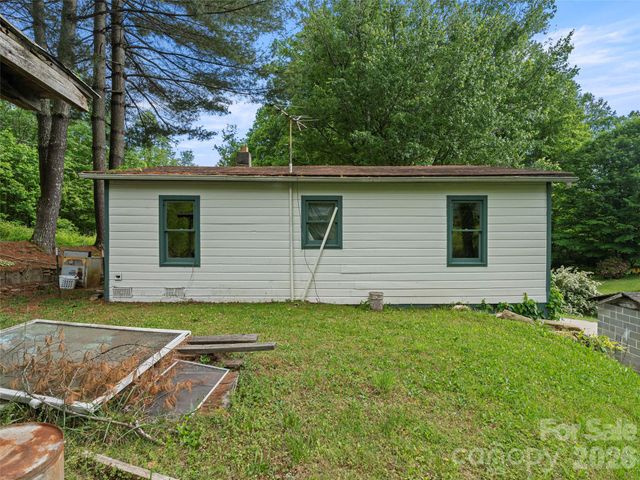 1669 Fisher Creek Road, Sylva, NC 28779