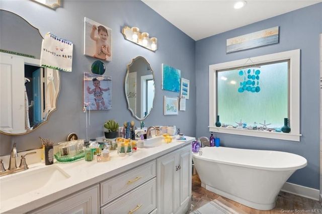 7696 Nine Oaks Drive, Lake Charles, LA 70607