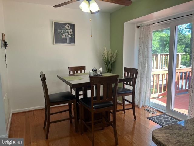 19 APPLEGRATH CT, Germantown, MD 20876