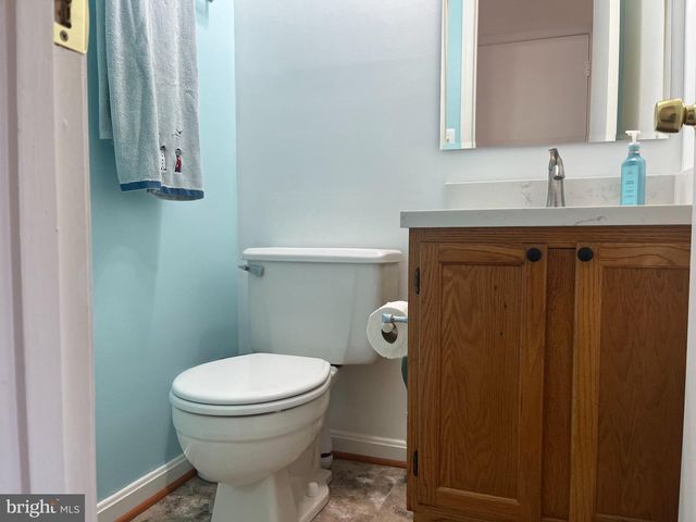 19 APPLEGRATH CT, Germantown, MD 20876