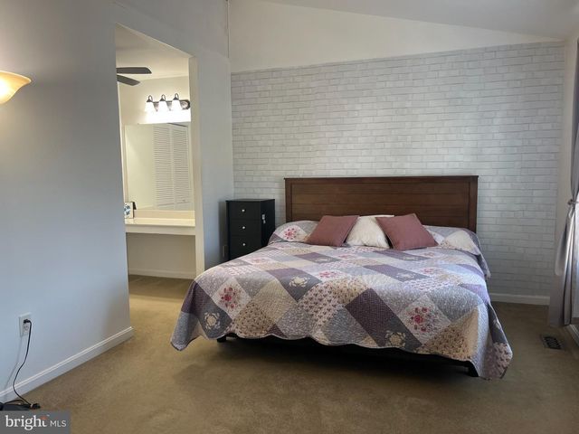 19 APPLEGRATH CT, Germantown, MD 20876