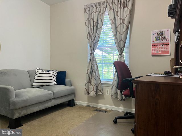 19 APPLEGRATH CT, Germantown, MD 20876