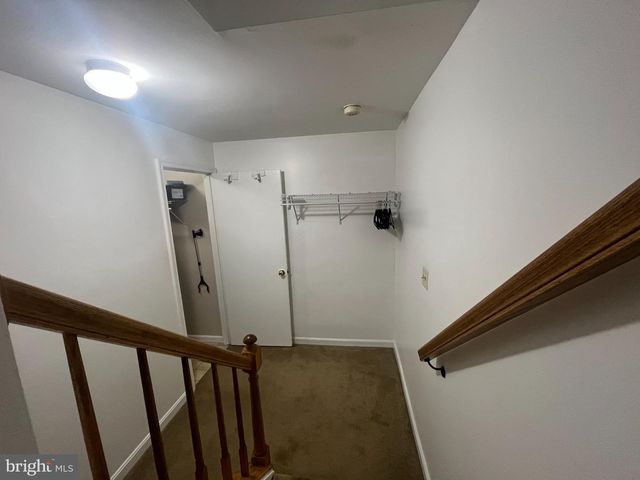 19 APPLEGRATH CT, Germantown, MD 20876
