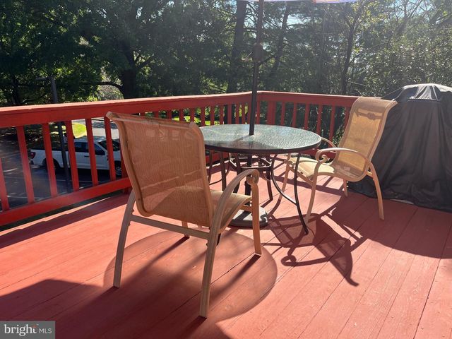 19 APPLEGRATH CT, Germantown, MD 20876