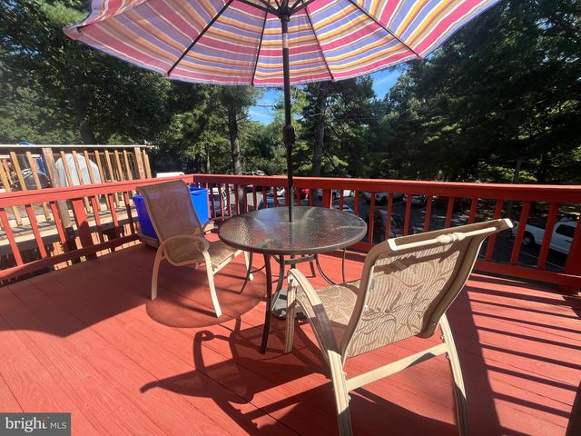 19 APPLEGRATH CT, Germantown, MD 20876
