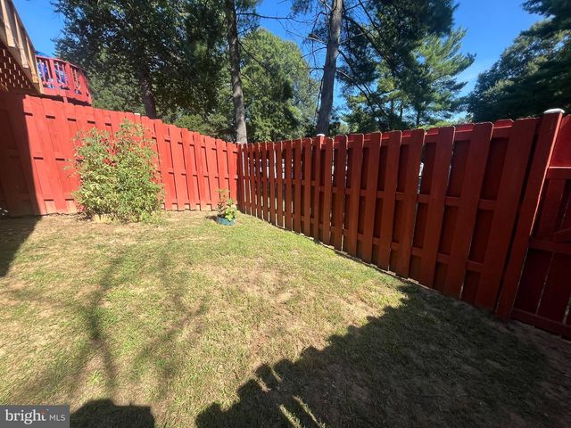 19 APPLEGRATH CT, Germantown, MD 20876