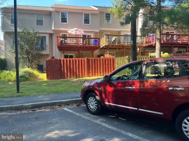 19 APPLEGRATH CT, Germantown, MD 20876