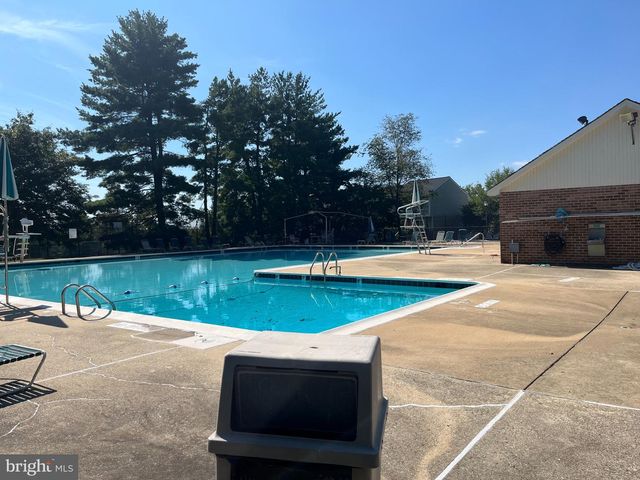 19 APPLEGRATH CT, Germantown, MD 20876