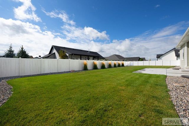 4922 Torcello Drive, Ammon, ID 83406