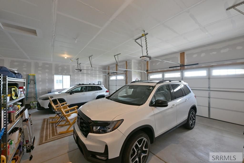 Image 43 of property listing at 4922 Torcello Drive, Ammon, ID 83406