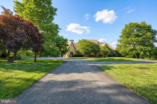 1270 KLINES RUN RD, Wrightsville, PA 17368