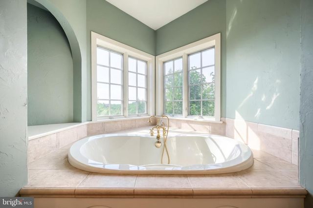 1270 KLINES RUN RD, Wrightsville, PA 17368