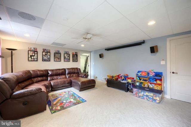 1270 KLINES RUN RD, Wrightsville, PA 17368