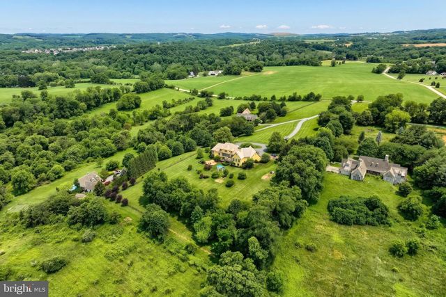 1270 KLINES RUN RD, Wrightsville, PA 17368