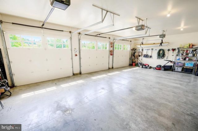 1270 KLINES RUN RD, Wrightsville, PA 17368