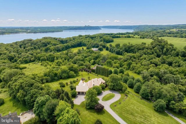 1270 KLINES RUN RD, Wrightsville, PA 17368