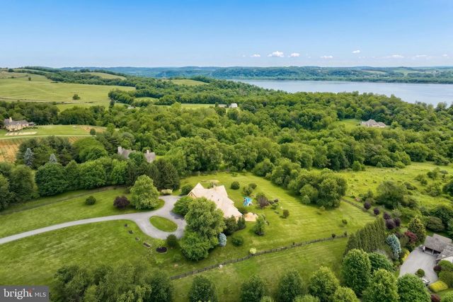 1270 KLINES RUN RD, Wrightsville, PA 17368