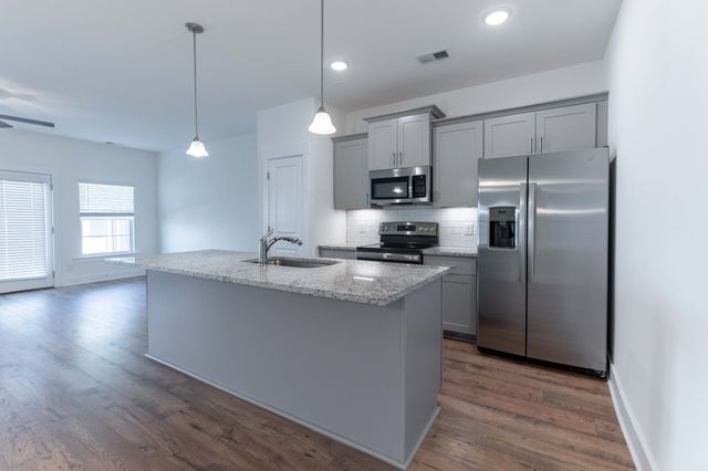 7085 Gracious Dr, Franklin, TN 37064