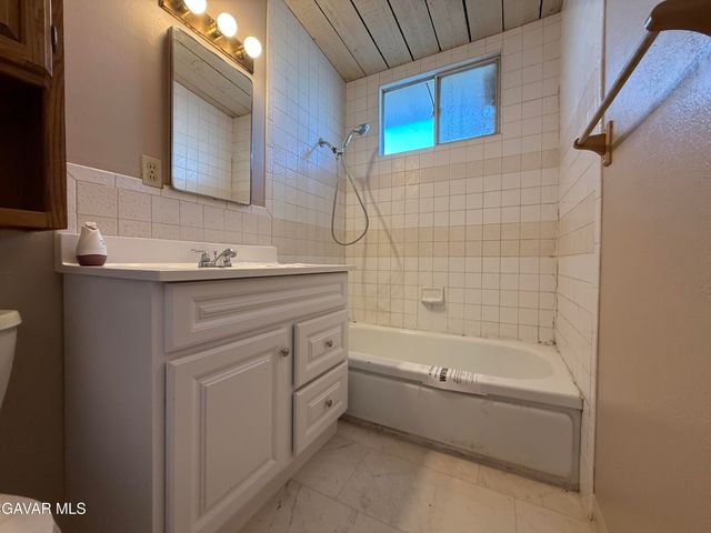 12401 El Mirage Street, Boron, CA 93516