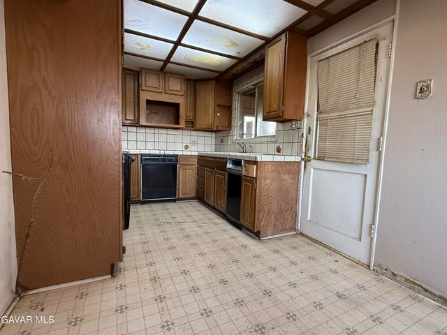 12401 El Mirage Street, Boron, CA 93516