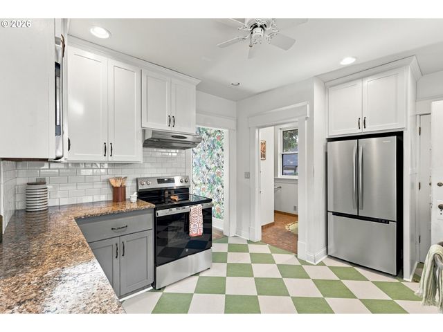 1523 Se 32ND Pl, Portland, OR 97214