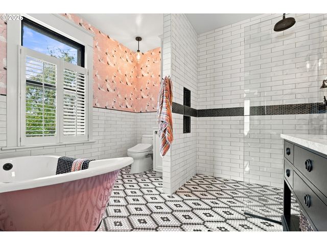 1523 Se 32ND Pl, Portland, OR 97214
