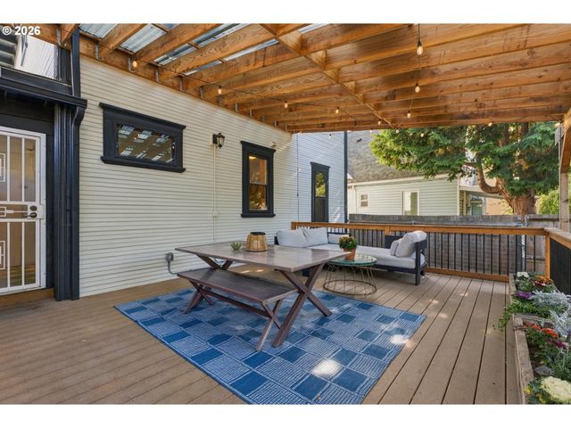 1523 Se 32ND Pl, Portland, OR 97214