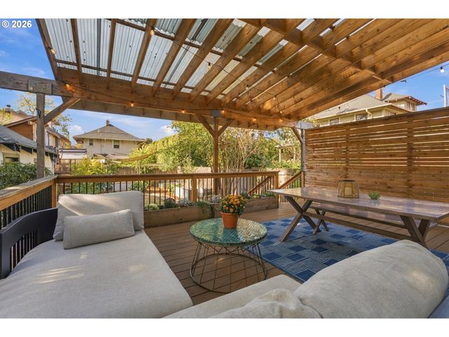 1523 Se 32ND Pl, Portland, OR 97214